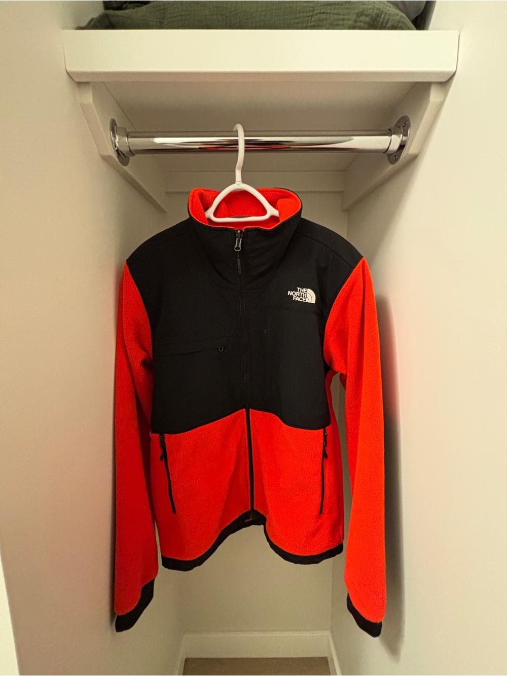 The North Face Men’s Denali Fleece Jacket